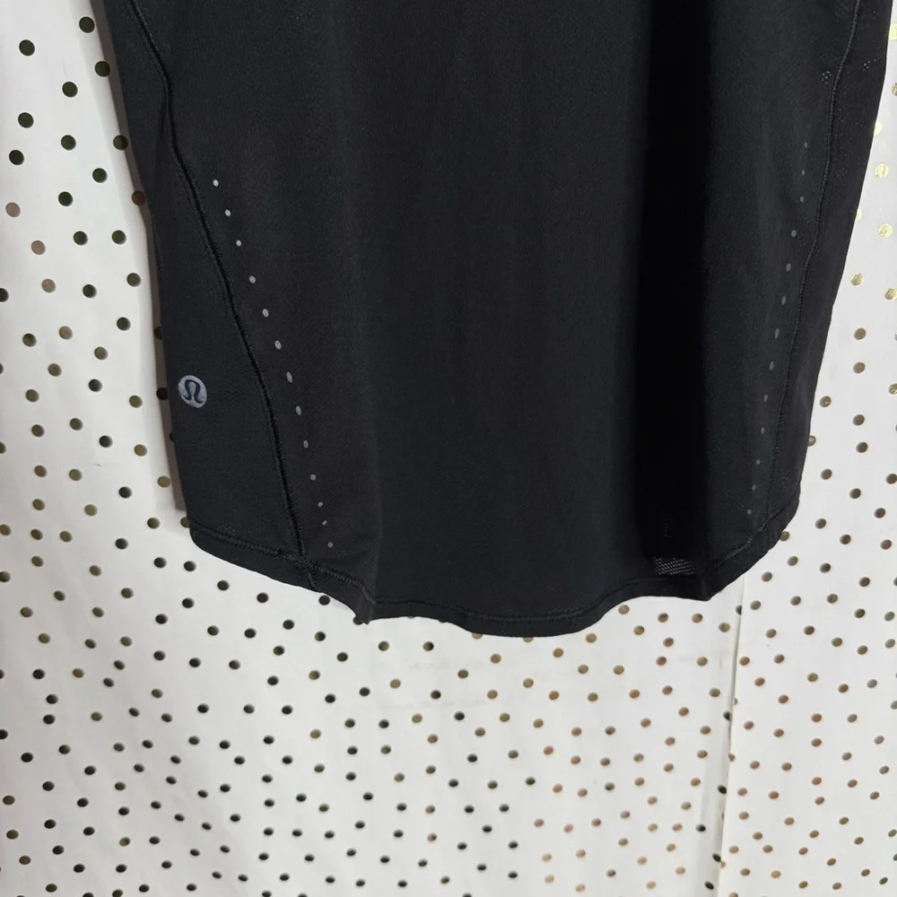 Lululemon Black Sleeveless Women's Top